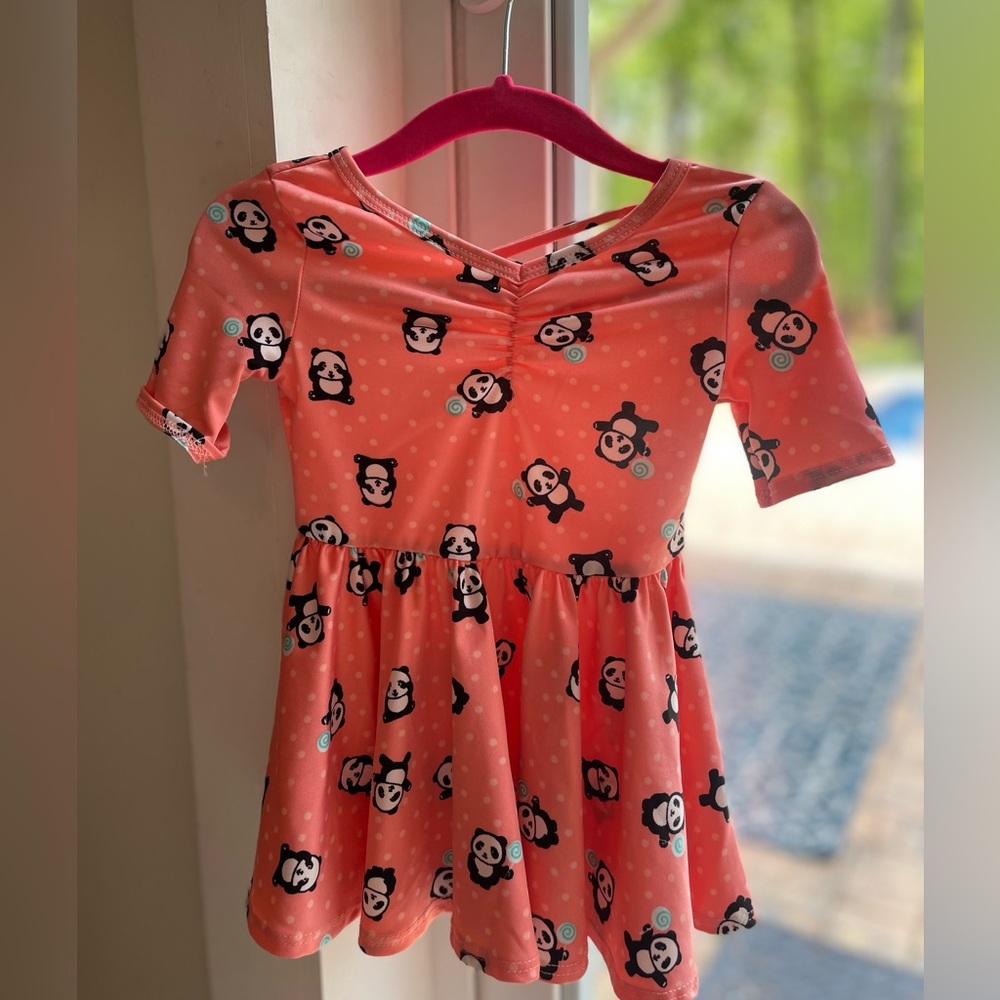 Panda dress! 🐼